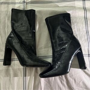Forever 21 Glossy Black Heeled Boots